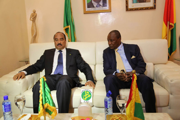Conférence de presse à Nouakchott de Condé et Aziz avant leur départ en Gambie