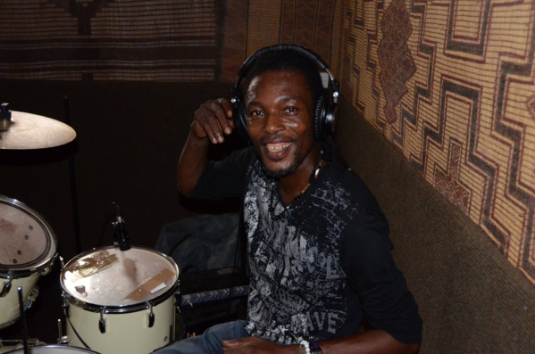 Le groupe "Xalam" endeuillé... "Ablo", leur ex batteur meurt au "pays des hommes intègres" Le groupe "Xalam" endeuillé... "Ablo", leur ex batteur meurt au "pays des hommes intègres"