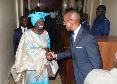 Succession de Macky Sall : Abdoul Mbaye, Mimi Touré et l'histoire du maraboutage Succession de Macky Sall : Abdoul Mbaye, Mimi Touré et l'histoire du maraboutage