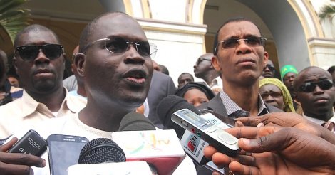 Le Ps face au Ps à Dakar Le Ps face au Ps à Dakar