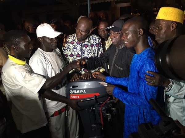 DOTATION DE MOTEURS DE PIROGUE AUX PÊCHEURS: ABDOU KARIM SALL PARACHÈVE LE PROJET DU PRÉSIDENT MACKY SALL À MBAO