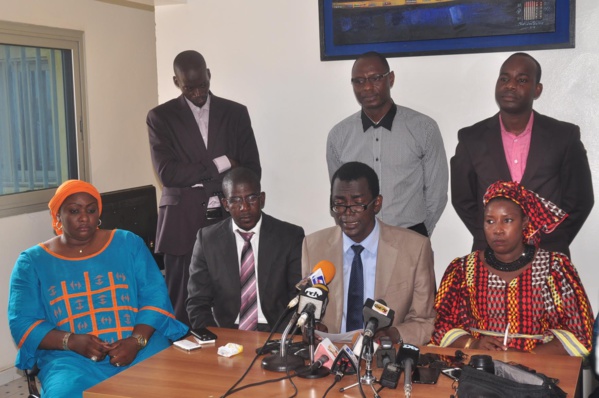 COMMUNIQUE DE PRESSE COMMUNIQUE DE PRESSE