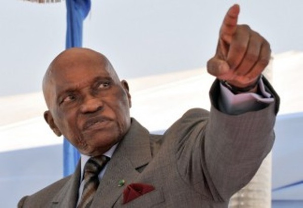 Front Manko Walu Sénégal / Me Wade bénit la marche du 14 octobre Front Manko Walu Sénégal / Me Wade bénit la marche du 14 octobre