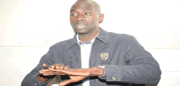 Omar FAYE descend Me Sidiki KABA : «comment il a fait pour être ministre» Omar FAYE descend Me Sidiki KABA : «comment il a fait pour être ministre»