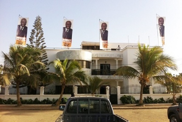 « Attentat » contre le Siège de Rewmi : plusieurs blessés, dont certains grièvement « Attentat » contre le Siège de Rewmi : plusieurs blessés, dont certains grièvement