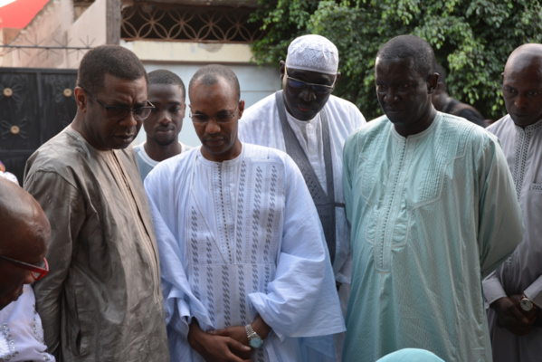 Youssou Ndour et sa délégation à la maison mortuaire Youssou Ndour et sa délégation à la maison mortuaire