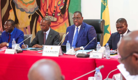 Macky Sall instruit l'intensification de la mise en œuvre du Programme national de Modernisation des Villes religieuses