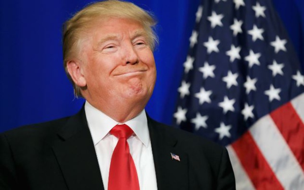 Déchaîné, Trump propose un contrôle anti-dopage à Hillary Clinton avant le prochain débat Déchaîné, Trump propose un contrôle anti-dopage à Hillary Clinton avant le prochain débat