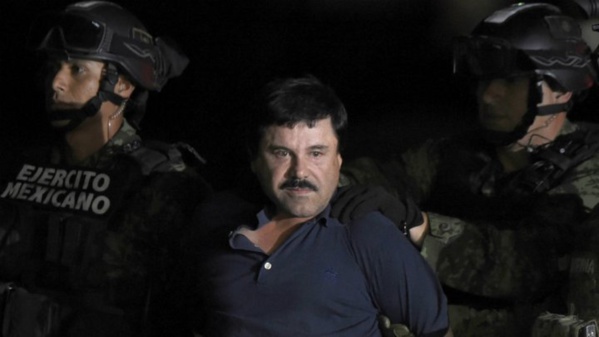 Mexique : la justice autorise l'extradition du baron de la drogue "El Chapo" vers les États-Unis Mexique : la justice autorise l'extradition du baron de la drogue "El Chapo" vers les États-Unis