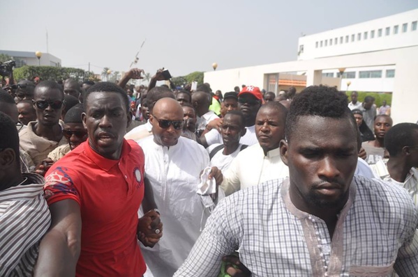 Les images de l'audience de Barth ce jeudi matin Les images de l'audience de Barth ce jeudi matin