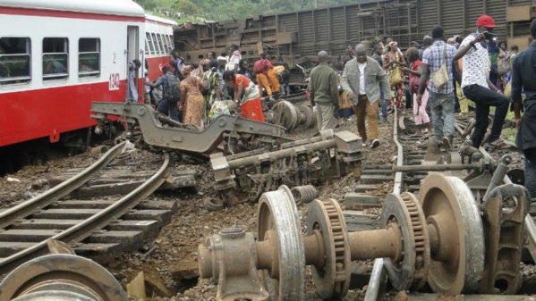 Accident de train au Cameroun : le bilan s'alourdit à plus de 60 morts Accident de train au Cameroun : le bilan s'alourdit à plus de 60 morts
