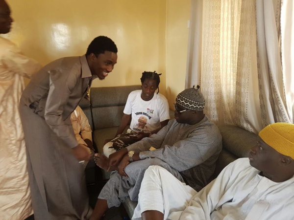 Waly Seck, Pape Diouf, Mame Goor etc...Ces musiciens "amis" au magnat Cheikh Amar, étaient ce week-end à Khelcom Waly Seck, Pape Diouf, Mame Goor etc...Ces musiciens "amis" au magnat Cheikh Amar, étaient ce week-end à Khelcom