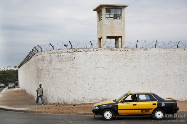 Les visites ont repris à la prison de Rebeuss, mais...