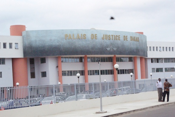 Le tribunal de Dakar privé d'électricité