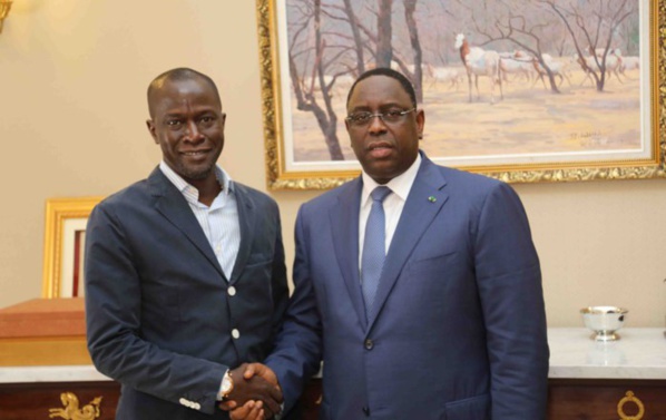 Soutien du ministre Yakham Mbaye aux équipes de Dakar plateau qualifiées Soutien du ministre Yakham Mbaye aux équipes de Dakar plateau qualifiées