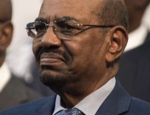 Soudan : pour la première fois depuis sa prise de pouvoir en 1989, Béchir propose de se doter d’un Premier ministre Soudan : pour la première fois depuis sa prise de pouvoir en 1989, Béchir propose de se doter d’un Premier ministre