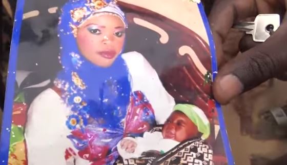 Thiès : une femme enceinte de 5 mois ligotée et enlevée par des hommes masqués dans une 4/4 Incroyable, une femme enceinte enlevée en plein jour à Thiès, ses ravisseurs réclament une rançon via Wari de 200.000 FCFA.