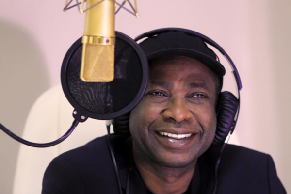 Youssou Ndour : "J'ai gagné de l'argent, j'ai gagné ma vie. Chaque fois qu'on me demande si je peux aider, je dis oui" Youssou Ndour : "J'ai gagné de l'argent, j'ai gagné ma vie. Chaque fois qu'on me demande si je peux aider, je dis oui"