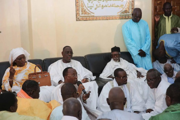 Visite du Président Macky Sall à Touba Visite du Président Macky Sall à Touba