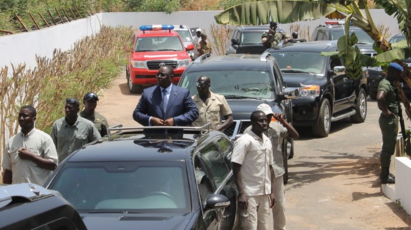Dernière minute-Magal Touba 2016: Le cortège du Chef de l'Etat Macky Sall heurte un motocycliste