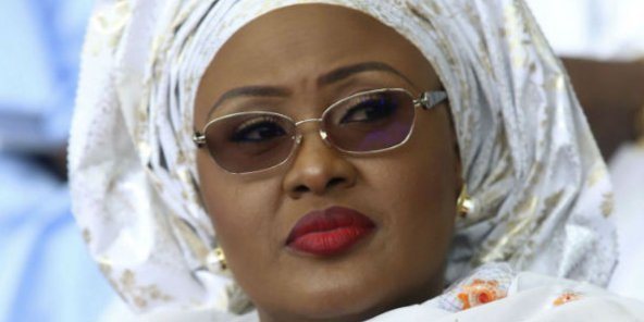 Nigeria : la première dame se rebelle