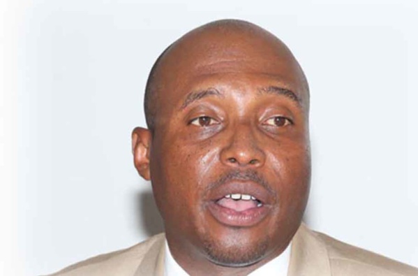 LA LIGNE DE DÉFENSE DE BARTHÉLÉMY DIAS EST BIEN FAIBLE. LA LIGNE DE DÉFENSE DE BARTHÉLÉMY DIAS EST BIEN FAIBLE.