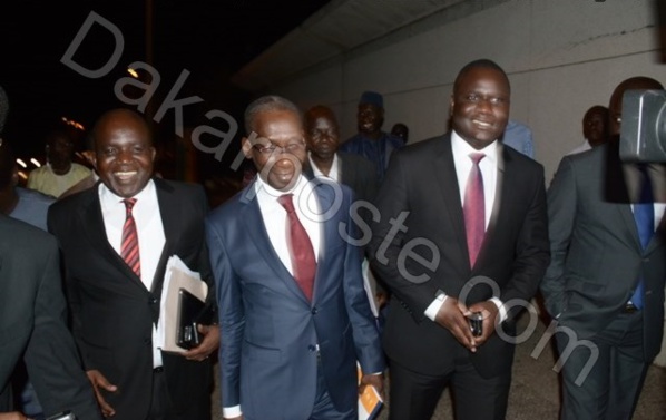 Les images exclusives de Wattu Sénégal à leur sortie d'audience avec  le Pr Macky Sall Les images exclusives de Wattu Sénégal à leur sortie d'audience avec  le Pr Macky Sall