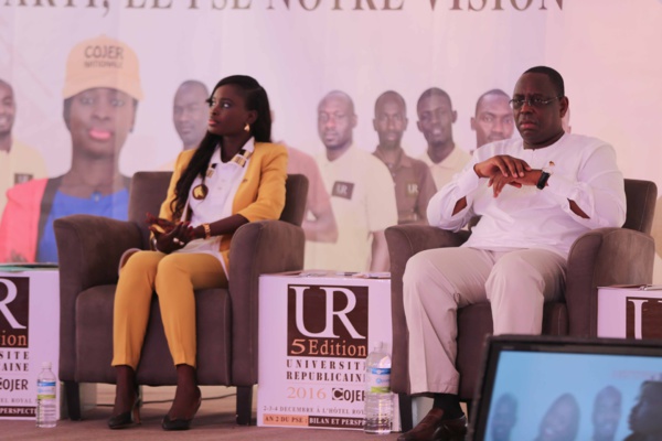 Politique: Macky Sall rappelle à l’ordre les jeunes du parti et renouvellent Thérèse Faye jusqu’en 2019 Politique: Macky Sall rappelle à l’ordre les jeunes du parti et renouvellent Thérèse Faye jusqu’en 2019