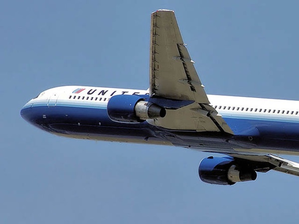 L’ Avion De Delta Contraint De Faire Demi Tour Suite À Une Attaque Cardiaque À Bord