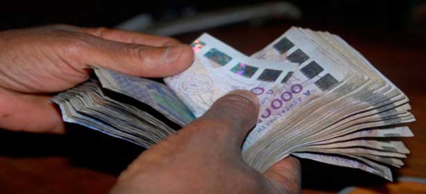 Mbacké: Le banquier, la prostituée et le faux billet de 10000 Mbacké: Le banquier, la prostituée et le faux billet de 10000