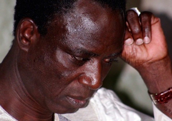 Le chanteur Thione Seck retenu en "otage" en Mauritanie... Son passeport entre autres documents confisqués ...Les raisons... Le chanteur Thione Seck retenu en "otage" en Mauritanie... Son passeport entre autres documents confisqués ...Les raisons...