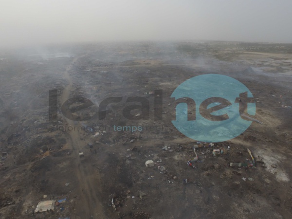 Voici les images prises par un drone, Mbeubeuss après l'incendie du jeudi dernier!!