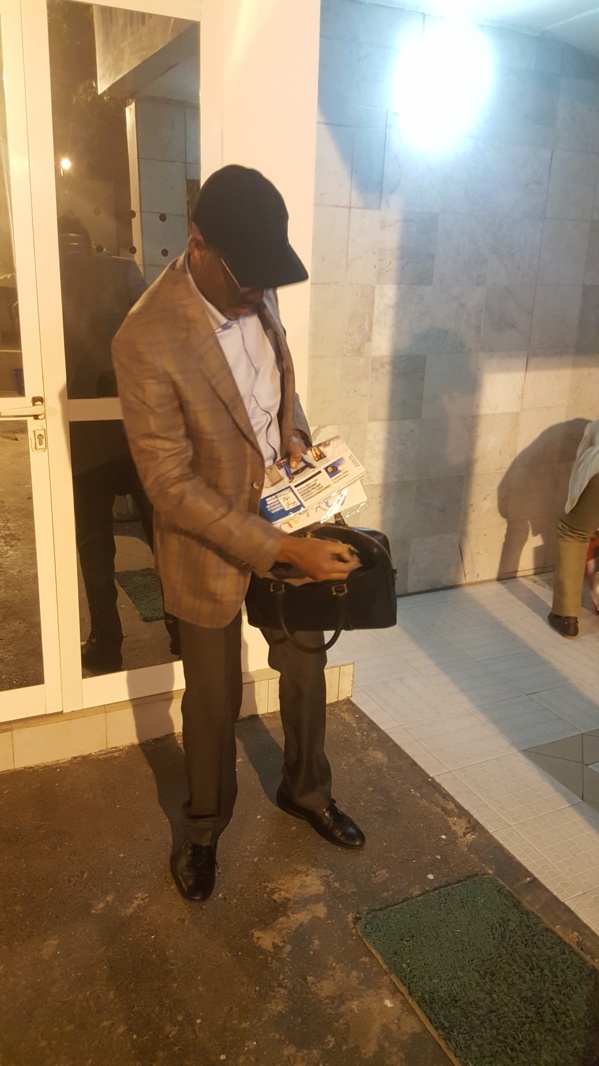 Reconnaissez-vous ce dandy de la République? Reconnaissez-vous ce dandy de la République?