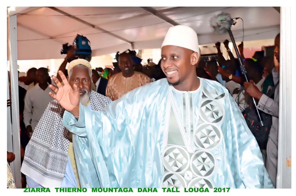 Arrivée du Président Macky Sall à Louga – Impressionnante mobilisation de Moustapha Diop pour accueillir le chef de l’Apr (IMAGES EXCLUSIVES DAKARPOSTE) Arrivée du Président Macky Sall à Louga – Impressionnante mobilisation de Moustapha Diop pour accueillir le chef de l’Apr (IMAGES EXCLUSIVES DAKARPOSTE)