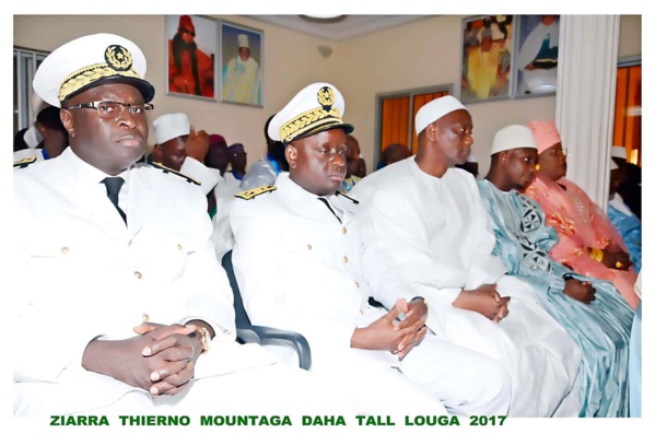 Arrivée du Président Macky Sall à Louga – Impressionnante mobilisation de Moustapha Diop pour accueillir le chef de l’Apr (IMAGES EXCLUSIVES DAKARPOSTE) Arrivée du Président Macky Sall à Louga – Impressionnante mobilisation de Moustapha Diop pour accueillir le chef de l’Apr (IMAGES EXCLUSIVES DAKARPOSTE)