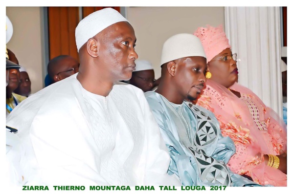 Arrivée du Président Macky Sall à Louga – Impressionnante mobilisation de Moustapha Diop pour accueillir le chef de l’Apr (IMAGES EXCLUSIVES DAKARPOSTE) Arrivée du Président Macky Sall à Louga – Impressionnante mobilisation de Moustapha Diop pour accueillir le chef de l’Apr (IMAGES EXCLUSIVES DAKARPOSTE)