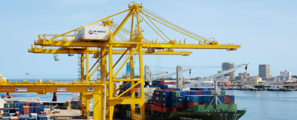 Mafia du Port- Voici la liste complète des transitaires et présumés suspects tombés et poursuivis pour association de malaiteurs, faux et usage de faux ...(EXCLUSIVITÉ DAKARPOSTE) Mafia du Port- Voici la liste complète des transitaires et présumés suspects tombés et poursuivis pour association de malaiteurs, faux et usage de faux ...(EXCLUSIVITÉ DAKARPOSTE)