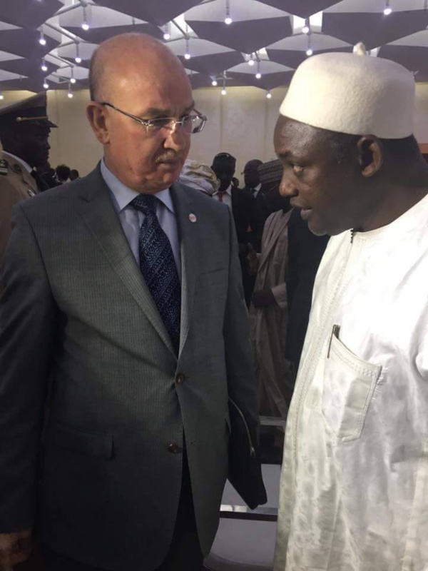 Les images du Pr Adama Barrow présent au sommet Afrique-France à Bamako Les images du Pr Adama Barrow présent au sommet Afrique-France à Bamako