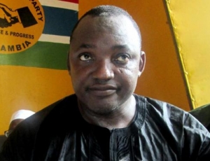 Arrestation de ses proches, menaces et résolutions de Barrow : La tension monte d’un cran en Gambie