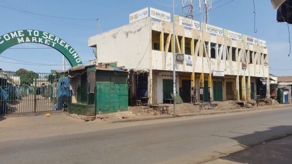 Les Gambiens tenus en haleine Les Gambiens tenus en haleine
