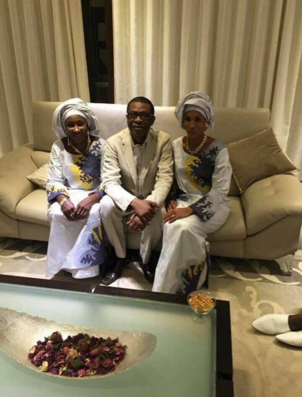 Youssou Ndour reçu par Adama Barrow Youssou Ndour reçu par Adama Barrow