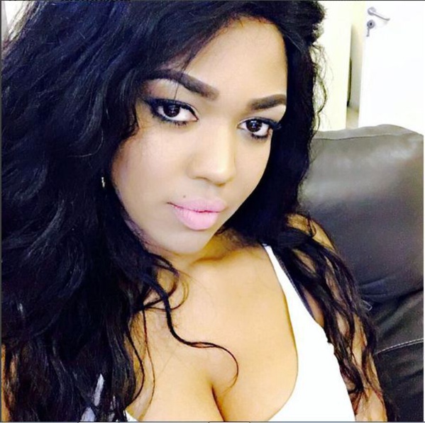 Ya Awa Diéye plus belle que jamais …Regardez Ya Awa Diéye plus belle que jamais …Regardez