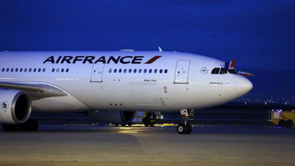 Après la suspension du décret Trump, les compagnies embarquent les passagers interdits Après la suspension du décret Trump, les compagnies embarquent les passagers interdits