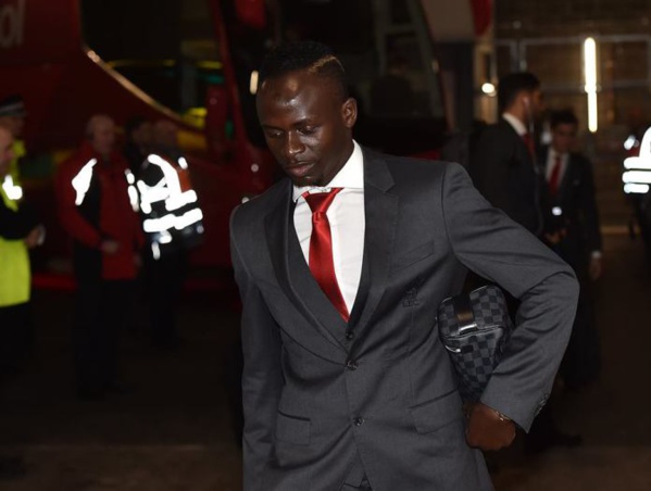 Une Toyota Rav 4 neuve de 35 millions caillassée chez Sadio Mané