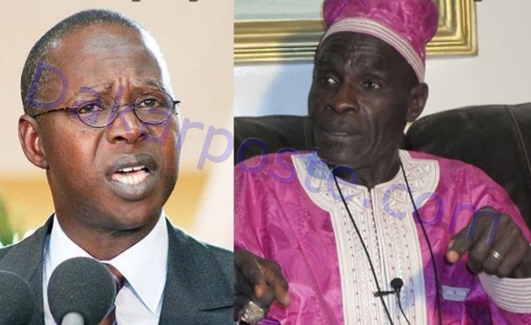 Pour s’être autorisé à rouler sans plaque d'immatriculation, le Jaraf Youssou Ndoye se fait rabrouer par le Pm Pour s’être autorisé à rouler sans plaque d'immatriculation, le Jaraf Youssou Ndoye se fait rabrouer par le Pm