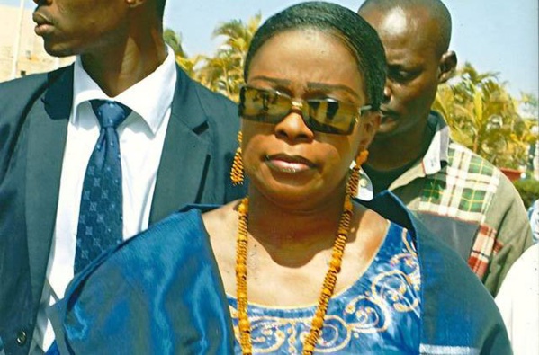 L'ex administratrice du F.P.E ,Ndèye Khady Guèye est devenue Mme...Ndiaye