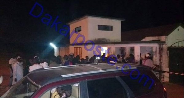 Gambie, le président Barrow grâcie 174 prisonniers Gambie, le président Barrow grâcie 174 prisonniers