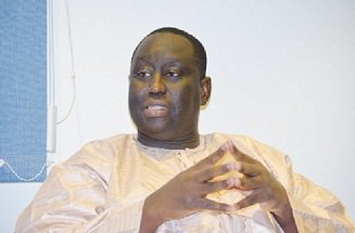 Aliou Sall rappelle Karim Wade Aliou Sall rappelle Karim Wade