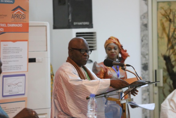 Rencontre PR / Union des entreprises de la SODIDA et le rassemblement des entreprises industrielles et artisanale de la zone SONEPI Rencontre PR / Union des entreprises de la SODIDA et le rassemblement des entreprises industrielles et artisanale de la zone SONEPI