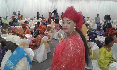 Les masques tombent ! Mimi Touré et Seynabou Gaye Touré "flirtent" Les masques tombent ! Mimi Touré et Seynabou Gaye Touré "flirtent"